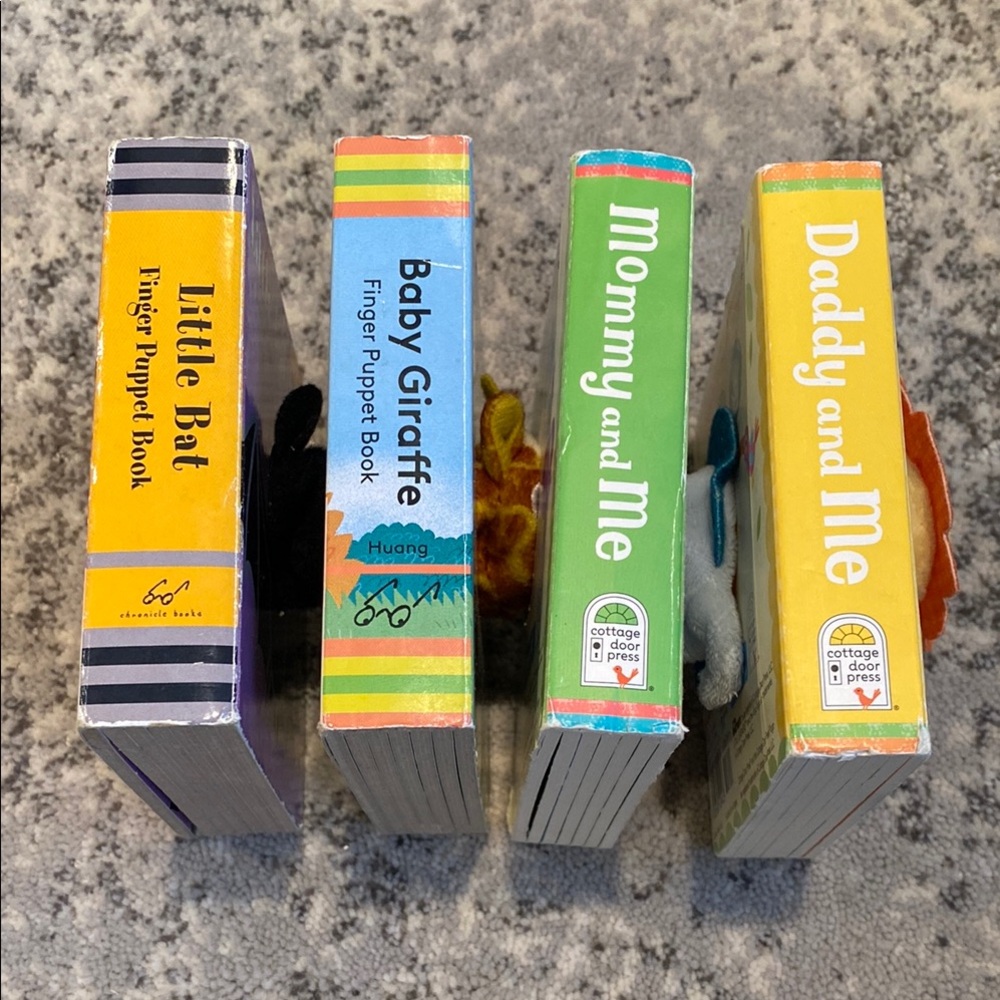 Finger Puppet Board Book bundle - Picture 2 of 3